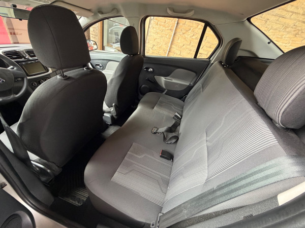 RENAULT Logan 1.0 12V 4P FLEX SCE EXPRESSION