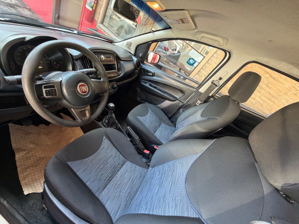 FIAT Uno 1.0 4P FLEX EVO ATTRACTIVE