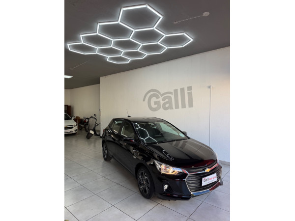 CHEVROLET Onix Hatch 1.0 4P FLEX LT