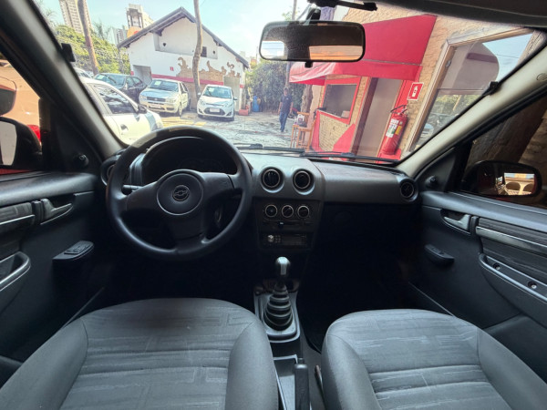 CHEVROLET Prisma 1.0 4P MAXX VHCE FLEX