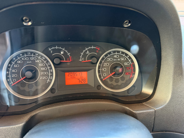 FIAT Idea 1.4 4P ATTRACTIVE FLEX