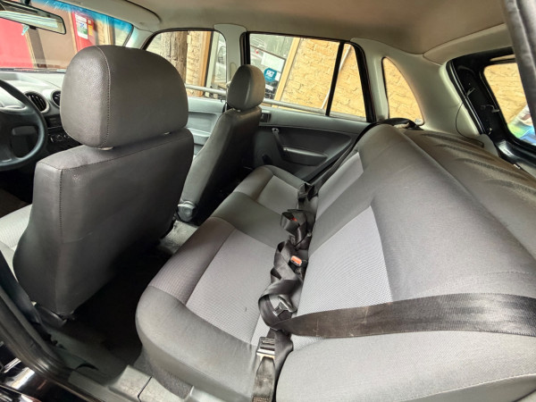 VOLKSWAGEN Gol 1.0 4P G4 FLEX