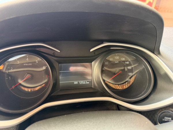 CHEVROLET Onix Hatch 1.0 4P FLEX LT