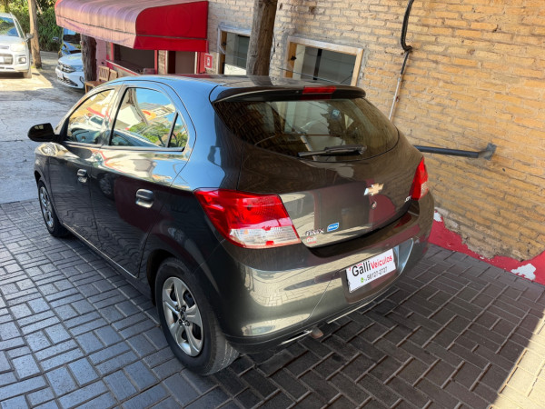 CHEVROLET Onix Hatch 1.0 4P FLEX JOY