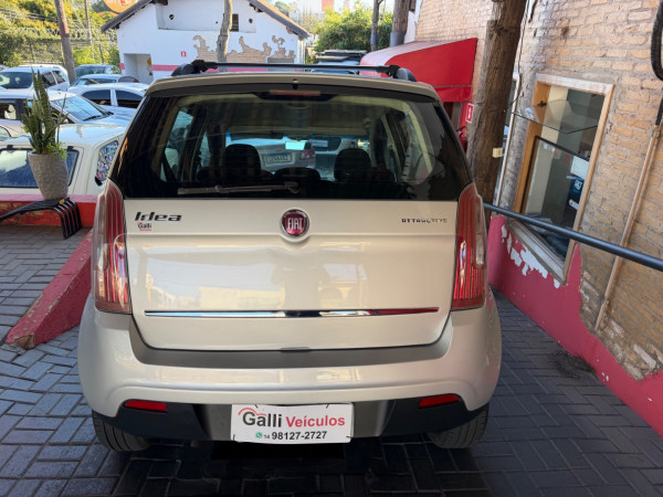 FIAT Idea 1.4 4P ATTRACTIVE FLEX