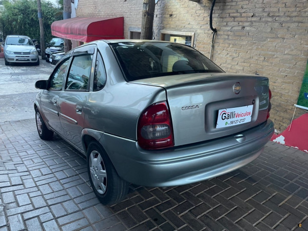 CHEVROLET Classic Sedan 1.0 4P FLEX LIFE