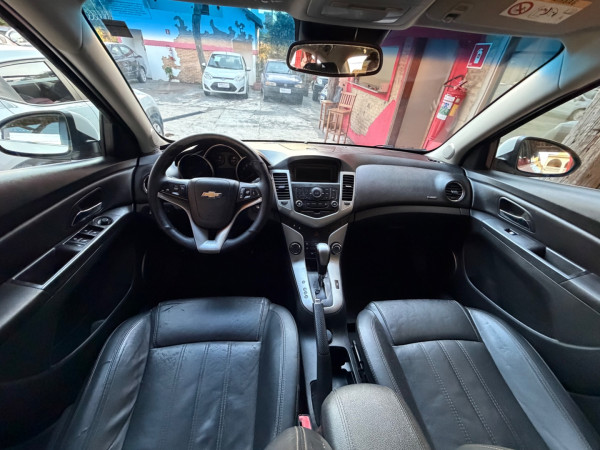 CHEVROLET Cruze Sedan 1.8 16V 4P LT ECOTEC FLEX AUTOMÁTICO
