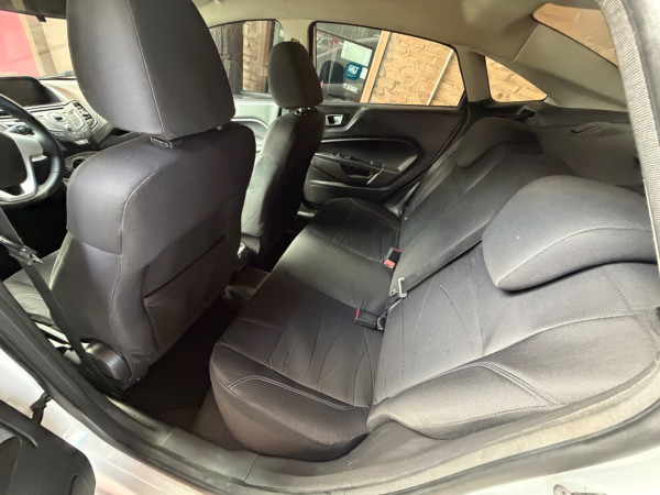 FORD Fiesta Sedan 1.6 4P FLEX SE POWERSHIFT AUTOMÁTICO