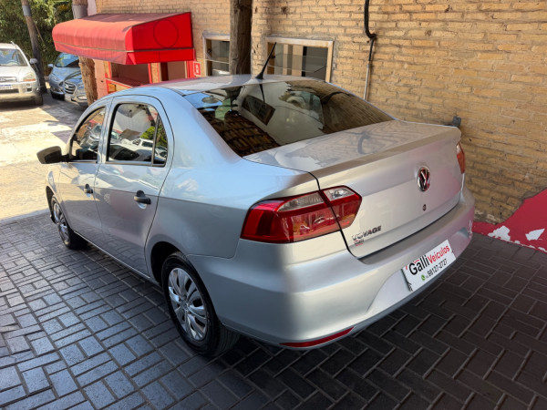 VOLKSWAGEN Voyage 1.0 4P FLEX