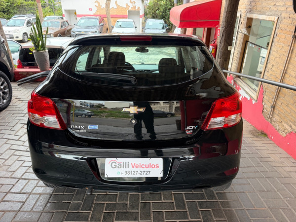 CHEVROLET Onix Hatch 1.0 4P FLEX JOY