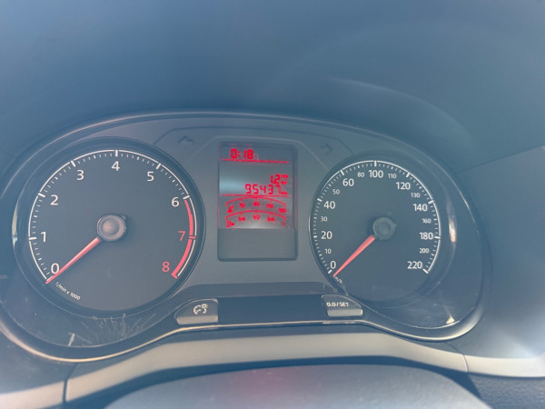 VOLKSWAGEN Voyage 1.0 4P FLEX
