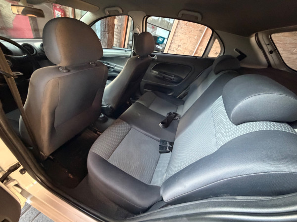 VOLKSWAGEN Gol 1.6 4P G5 TREND FLEX