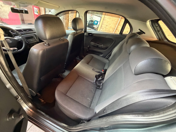 VOLKSWAGEN Gol 1.0 12V 4P FLEX MPI G7