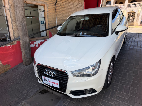 A1 1.4 16V 4P TFSI ATRACTION S-TRONIC AUTOMÁTICO