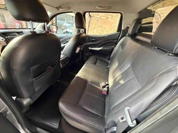 NISSAN Frontier 2.3 16V LE 4X4 CABINE DUPLA BI-TURBO DIESEL AUTOMÁTICO