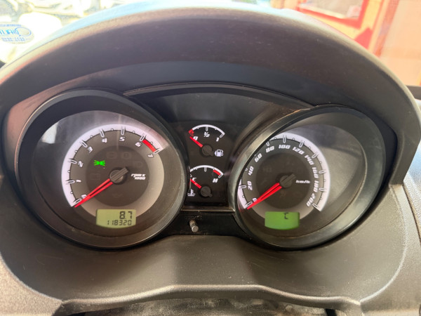 FORD Fiesta Hatch 1.6 4P FLEX