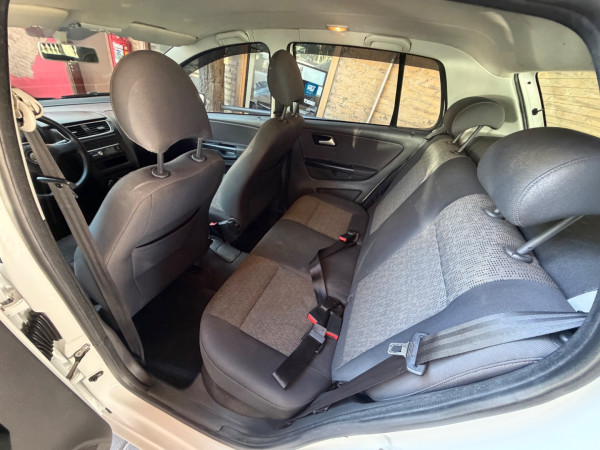VOLKSWAGEN Fox 1.0 4P TREND FLEX