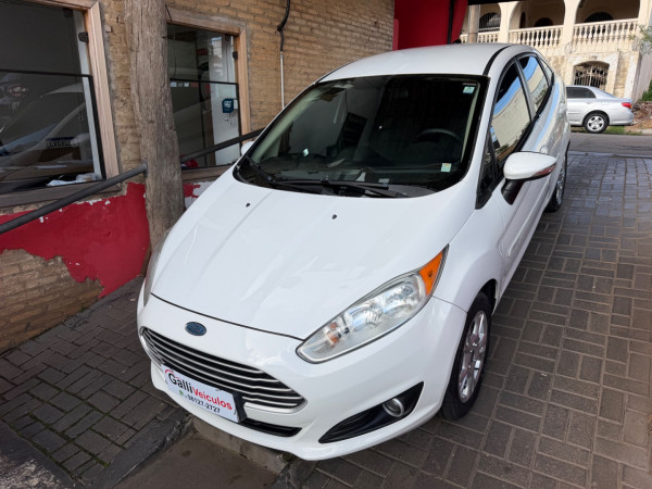 Fiesta Sedan 1.6 4P FLEX SE POWERSHIFT AUTOMÁTICO