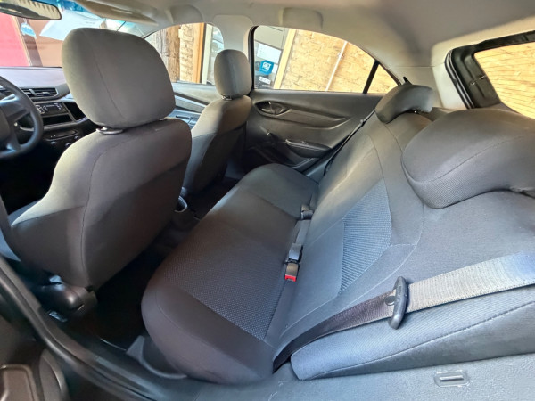 CHEVROLET Onix Hatch 1.0 4P FLEX JOY