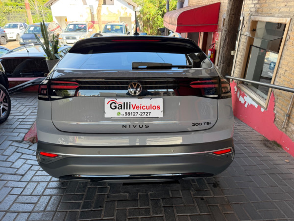 VOLKSWAGEN Nivus 1.0 4P FLEX 200 TSI HIGHLINE AUTOMÁTICO