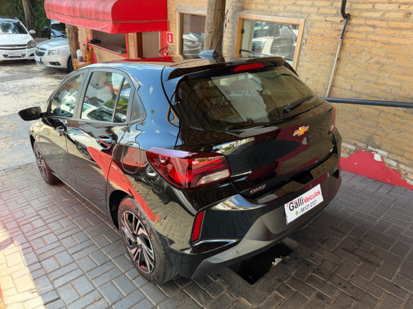CHEVROLET Onix Hatch 1.0 4P FLEX LT