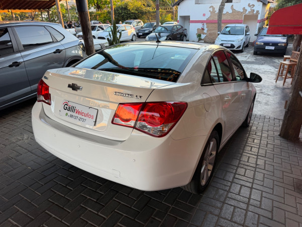 CHEVROLET Cruze Sedan 1.8 16V 4P LT ECOTEC FLEX AUTOMÁTICO