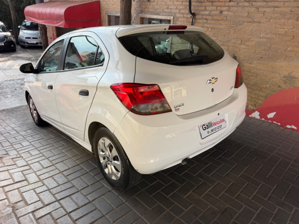 CHEVROLET Onix Hatch 1.0 4P FLEX JOY