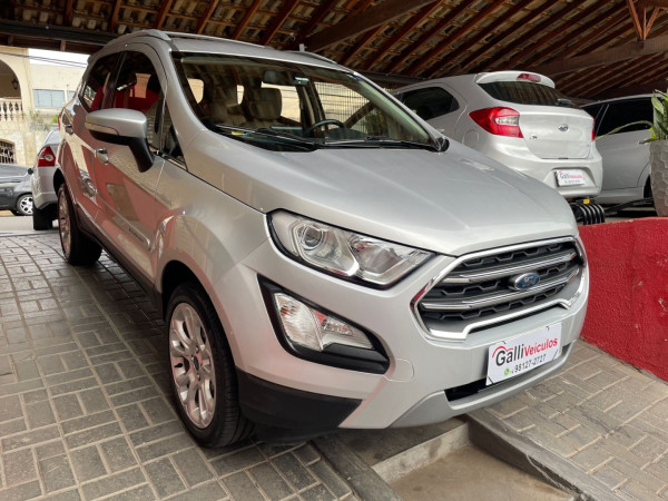 FORD Ecosport 2.0 16V 4P FLEX TITANIUM AUTOMÁTICO