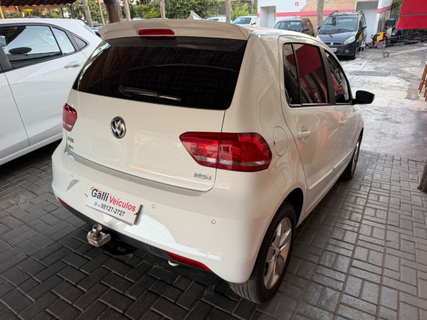 VOLKSWAGEN Fox 1.6 4P COMFORTLINE FLEX