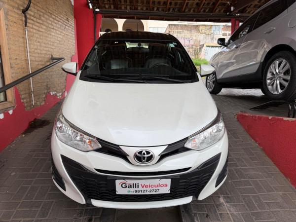 TOYOTA Yaris Hatch 1.5 16V 4P FLEX XL PLUS CONNECT MULTIDRIVE AUTOMÁTICO CVT