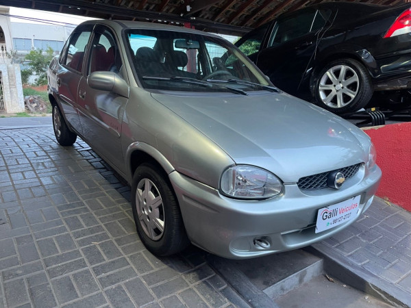 CHEVROLET Classic Sedan 1.0 4P FLEX LIFE