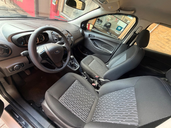 FORD Ka + Sedan 1.5 12V 4P TI-VCT SE FLEX