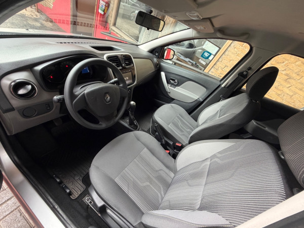 RENAULT Logan 1.0 12V 4P FLEX SCE EXPRESSION