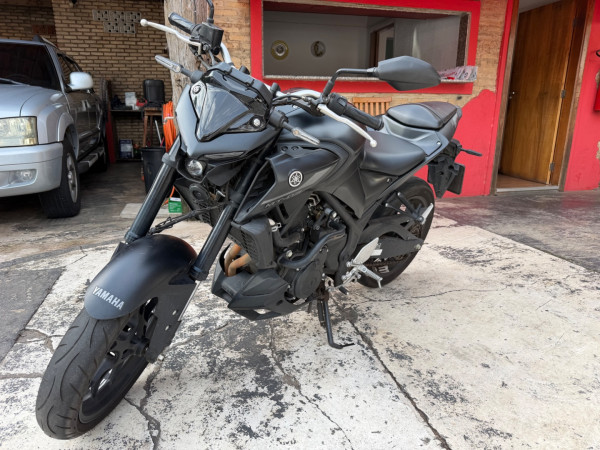 YAMAHA MT-03 300 ABS