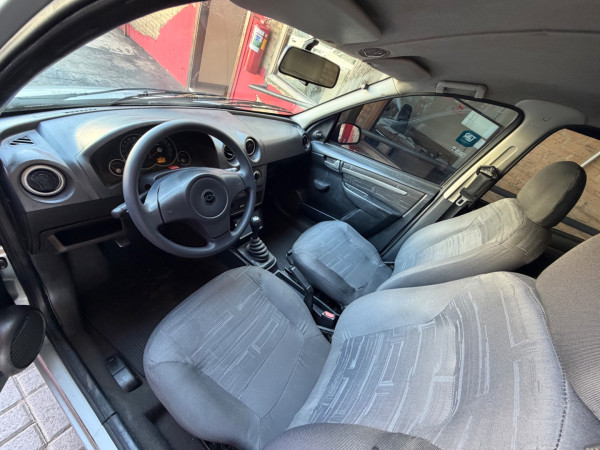 CHEVROLET Prisma 1.4 4P MAXX FLEX