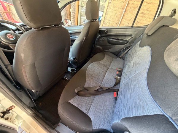 FIAT Uno 1.0 4P FLEX EVO ATTRACTIVE