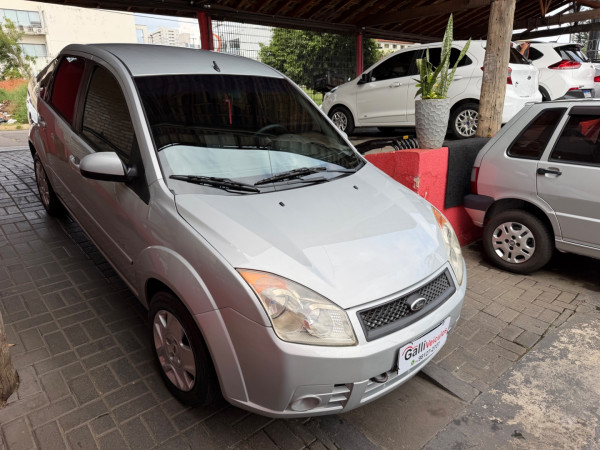 FORD Fiesta Sedan 1.6 4P FLEX