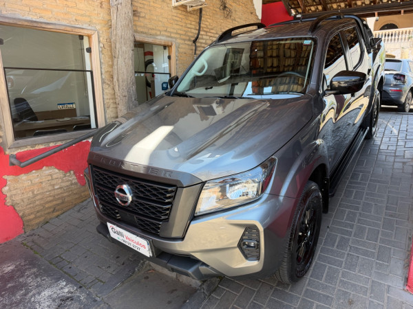 Frontier 2.3 ATTACK CABINE DUPLA 4X4 BI-TURBO DIESEL AUTOMÁTICO