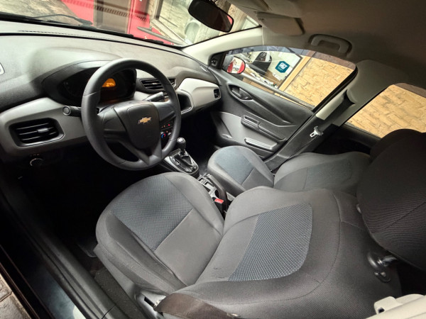 CHEVROLET Onix Hatch 1.0 4P FLEX JOY