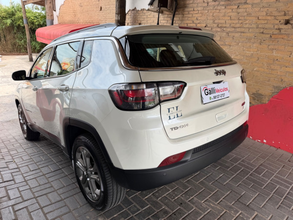 JEEP Compass 2.0 16V 4P LONGITUDE TURBO DIESEL 4X4 AUTOMÁTICO