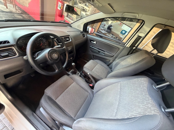 VOLKSWAGEN Fox 1.0 4P TREND FLEX