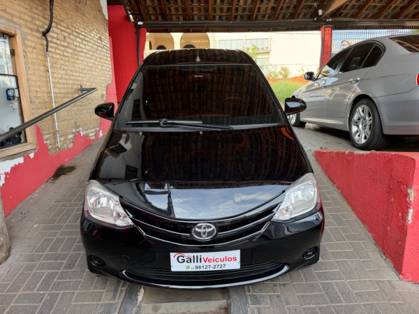 TOYOTA Etios Hatch 1.5 16V 4P FLEX XS