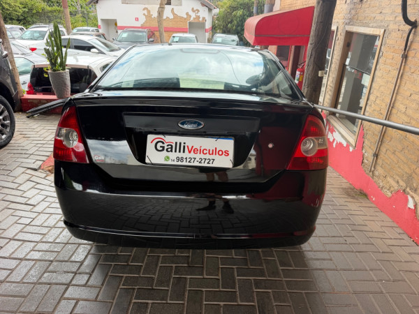 FORD Fiesta Sedan 1.6 4P FLEX
