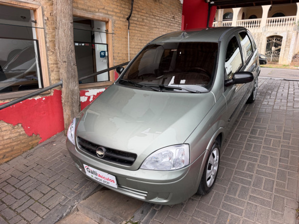 Corsa Hatch 1.0 4P MAXX