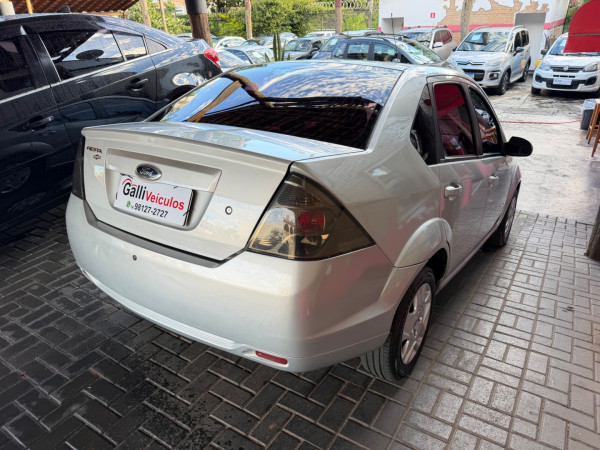 FORD Fiesta Sedan 1.0 4P FLEX