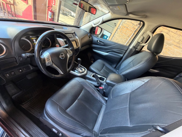 NISSAN Frontier 2.3 16V SE 4X4 CABINE DUPLA BI-TURBO DIESEL AUTOMÁTICO