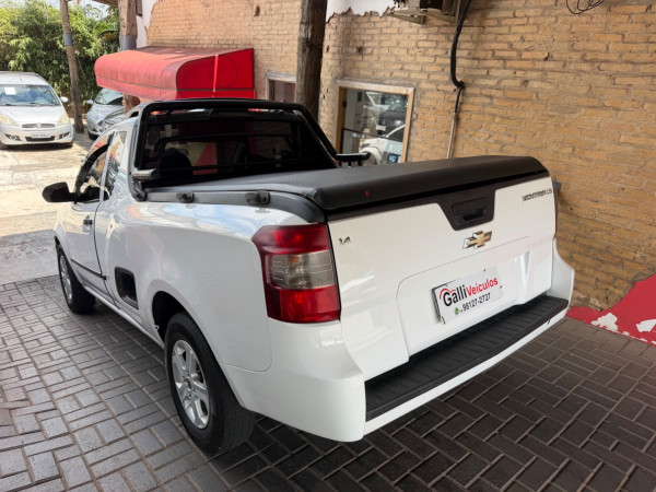 CHEVROLET Montana 1.4 FLEX LS