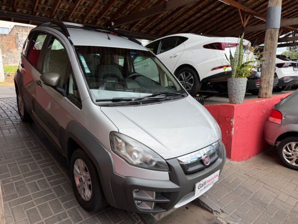 FIAT Idea 1.8 16V 4P ADVENTURE FLEX LOCKER