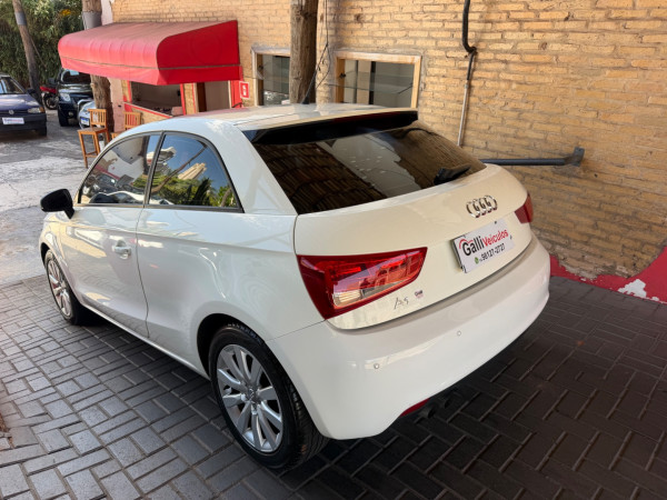 AUDI A1 1.4 16V 4P TFSI ATRACTION S-TRONIC AUTOMÁTICO