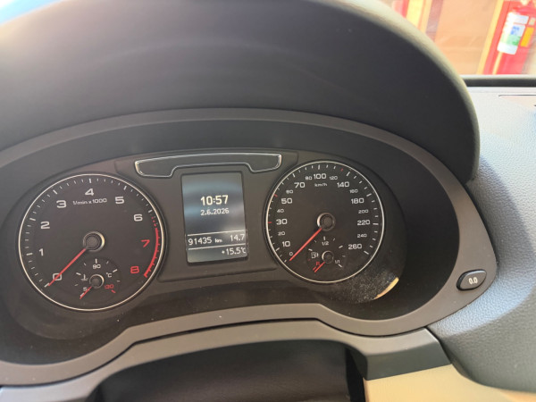 AUDI Q3 1.4 4P TFSI ATTRACTION S-TRONIC AUTOMÁTICO